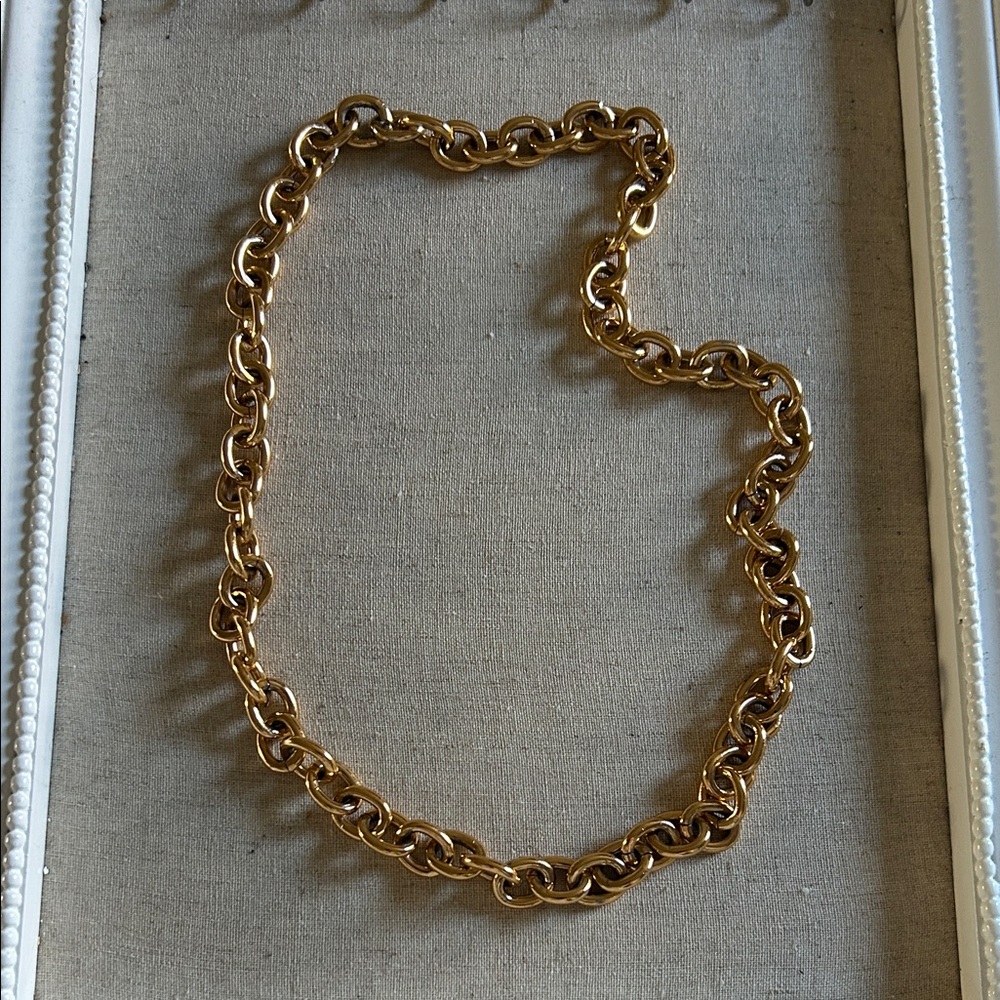 Vintage Chunky Gold  tone Necklace